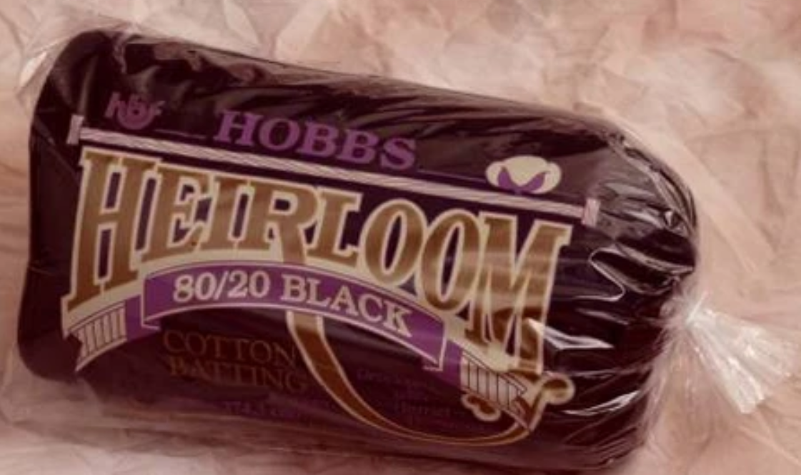 Meterware: Hobbs Heirloom Premium Vlies schwarz, 274 cm breit