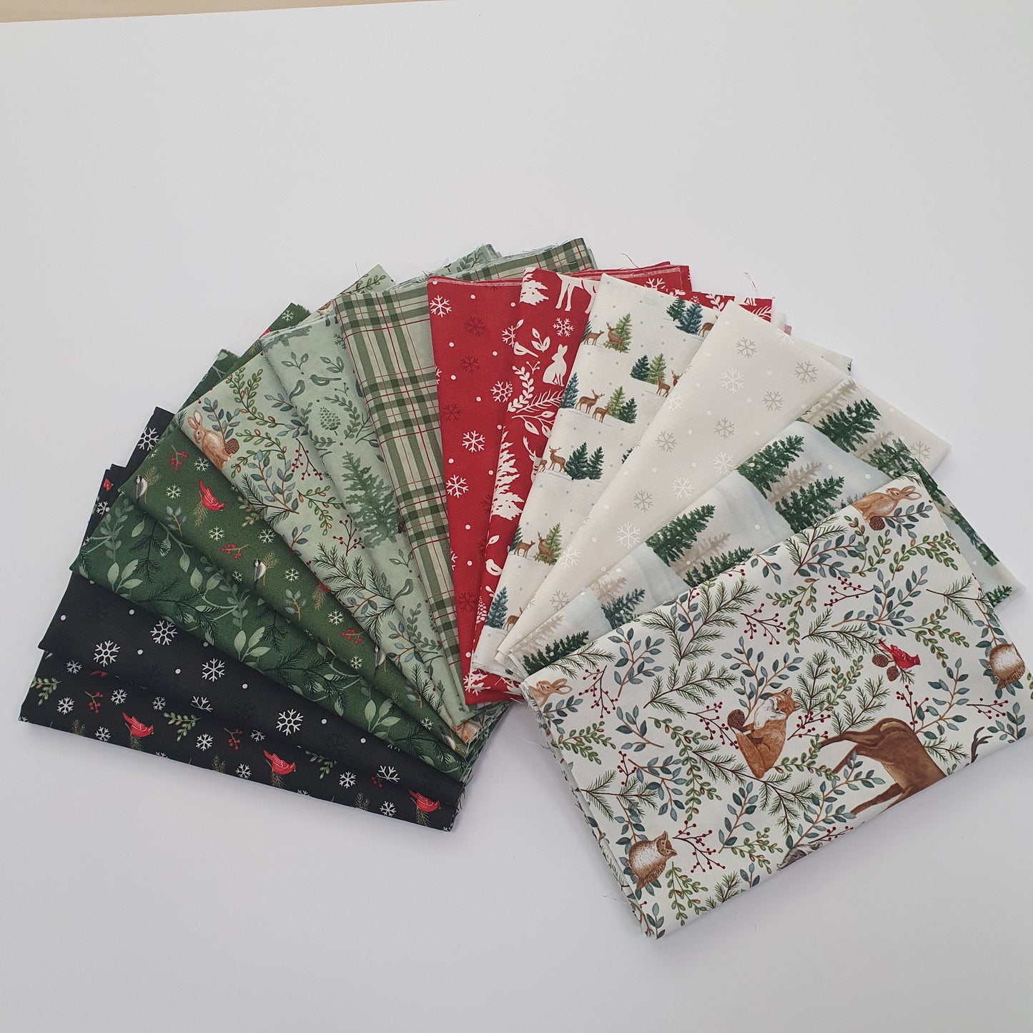 Woodland Winter Fat-Quarter-Set
