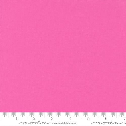 Moda Bella Solids 9900 91 Peony Premium Baumwollstoff von Quiltwerkstatt-Dresden