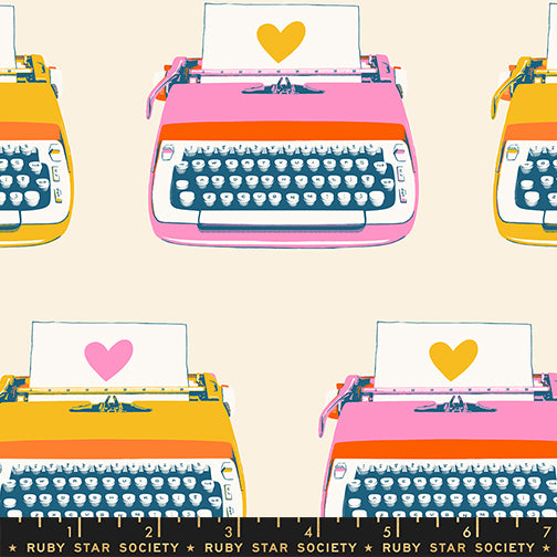 Best Day Ever - Typewriters - Natural RS0104 11 Quiltwerkstatt Dresden