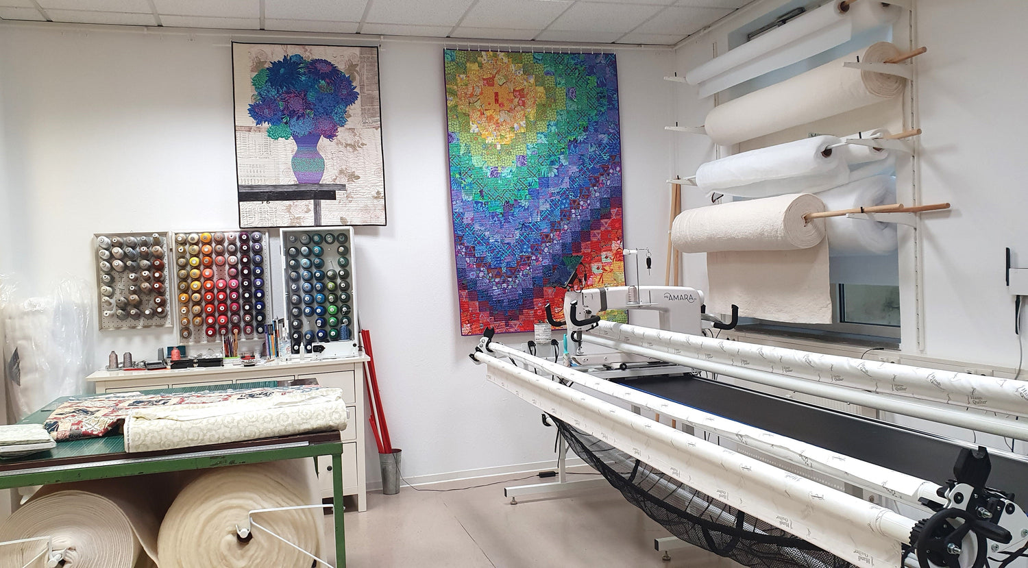 Longarm-Quiltmaschine zum Absteppen von Patchworkdecken