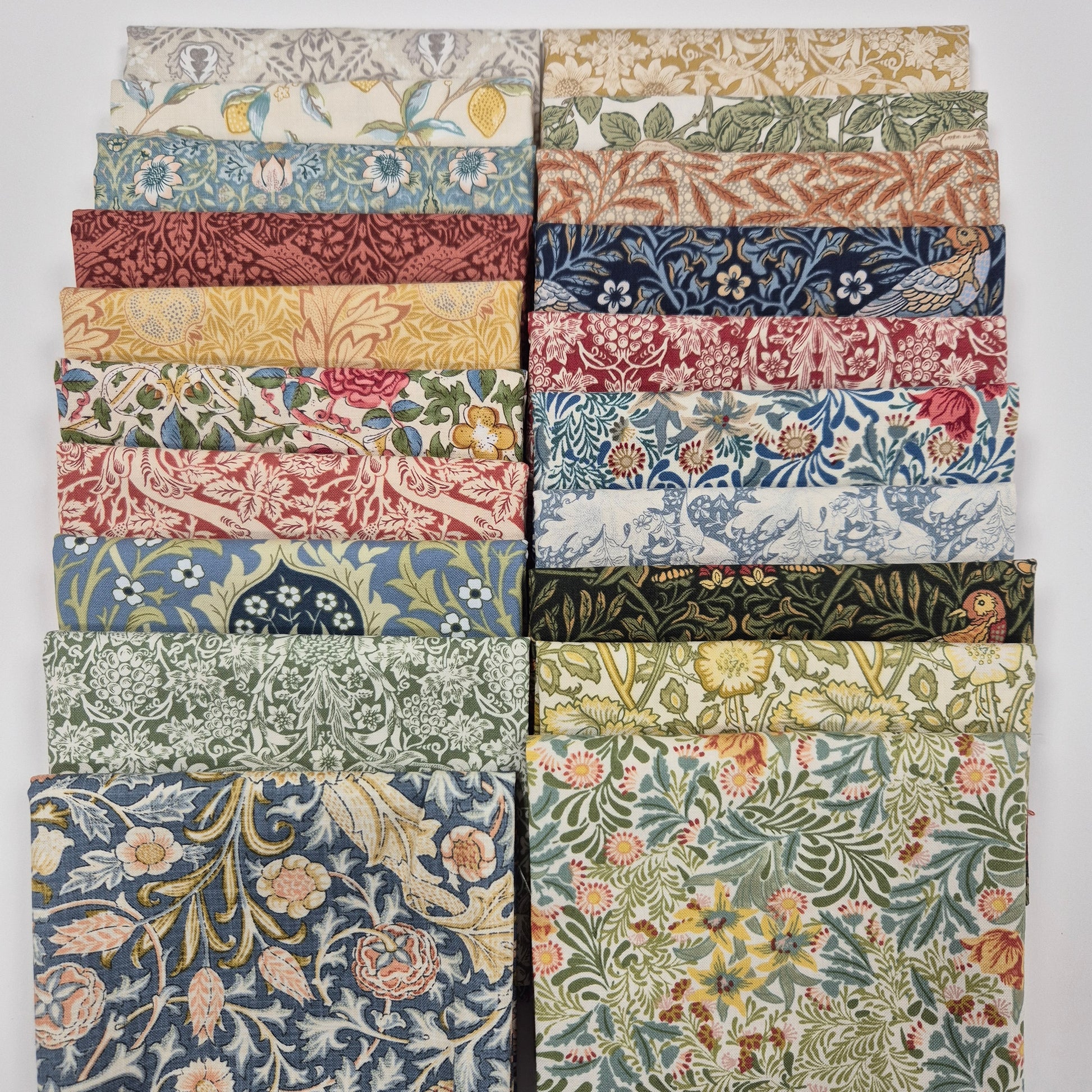 William Morris 20 Streifen-Set / Jelly-Roll - Multi Stoff Quiltwerkstatt Dresden
