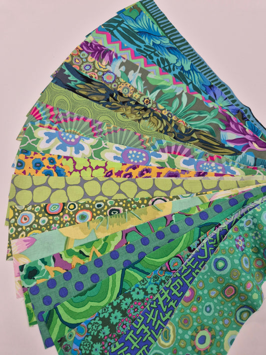 Kaffe Fassett 20 Streifen-Set / Jelly-Roll - Grün Stoff Quiltwerkstatt Dresden