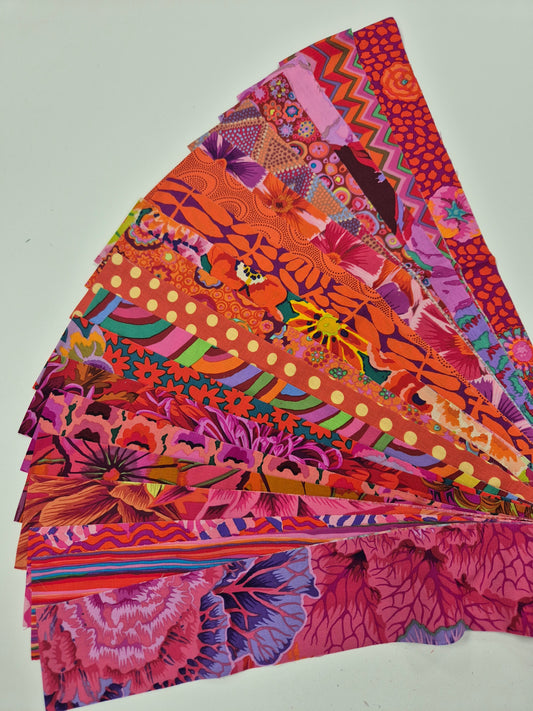 Kaffe Fassett 20 Streifen-Set / Jelly-Roll - Rot Stoff Quiltwerkstatt Dresden