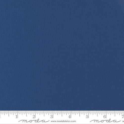 Bella Solids Admiral Blue 9900-48 Stoff Moda Fabrics
