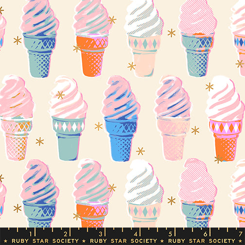 Best Day Ever - Ice Cream - Metallic Natural RS0105 Quiltwerkstatt Dresden