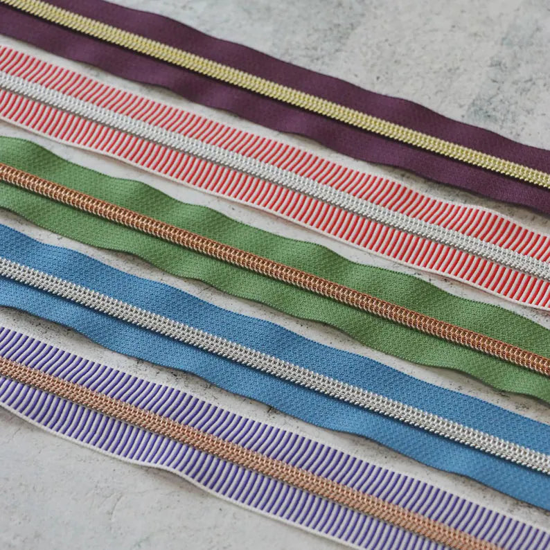 Zipper Bundle - Upbeat Style - 5 x 1 yard + Zipper Sallie Tomato