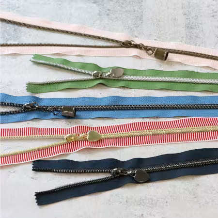 Zipper Bundle - Preppy - 5 x 1 yard + Zipper Sallie Tomato